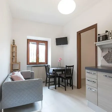 Easy Welcome Il Patio - Terrazza Διαμέρισμα *